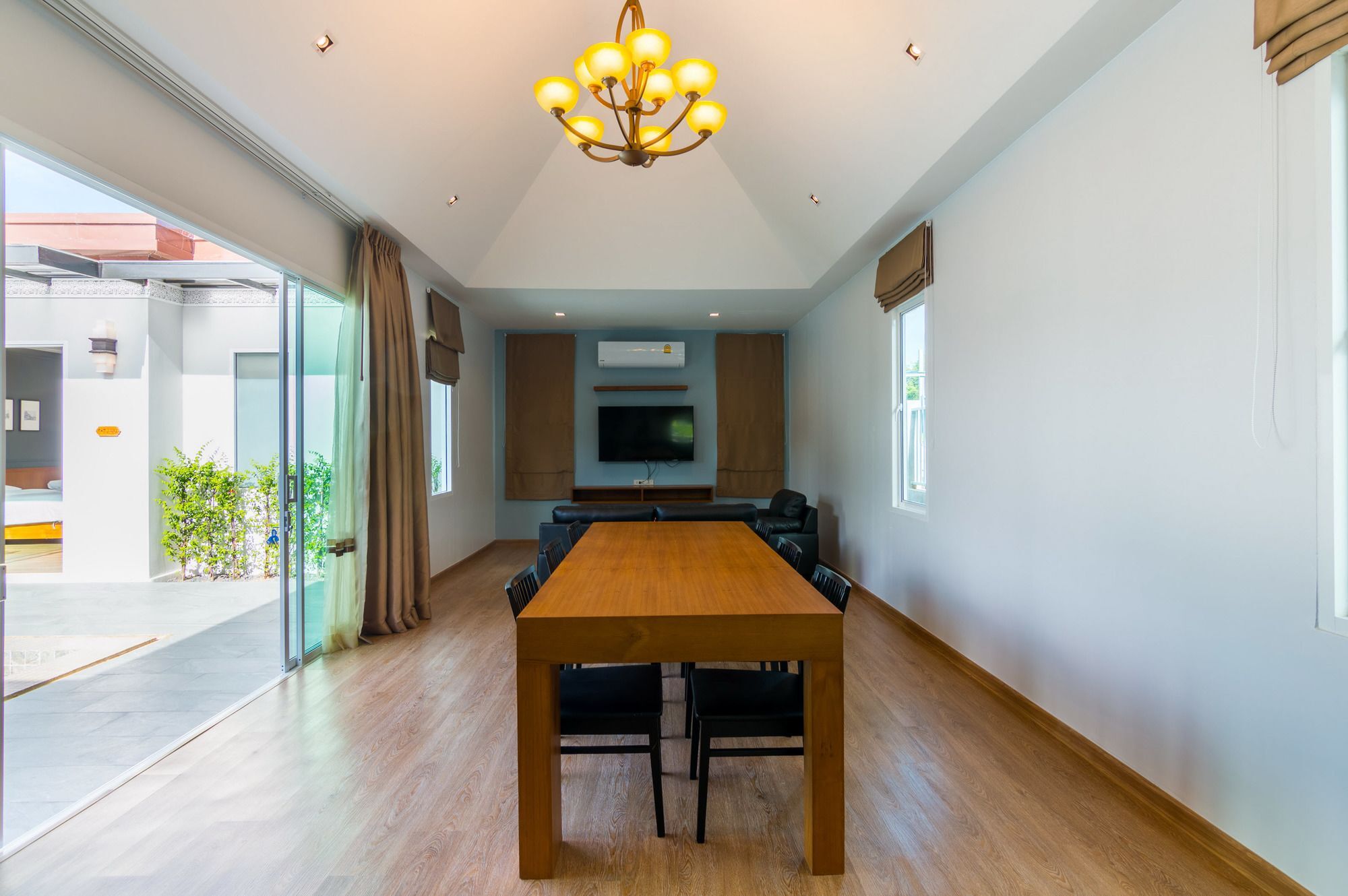 The Orchid Villa Rawai Экстерьер фото