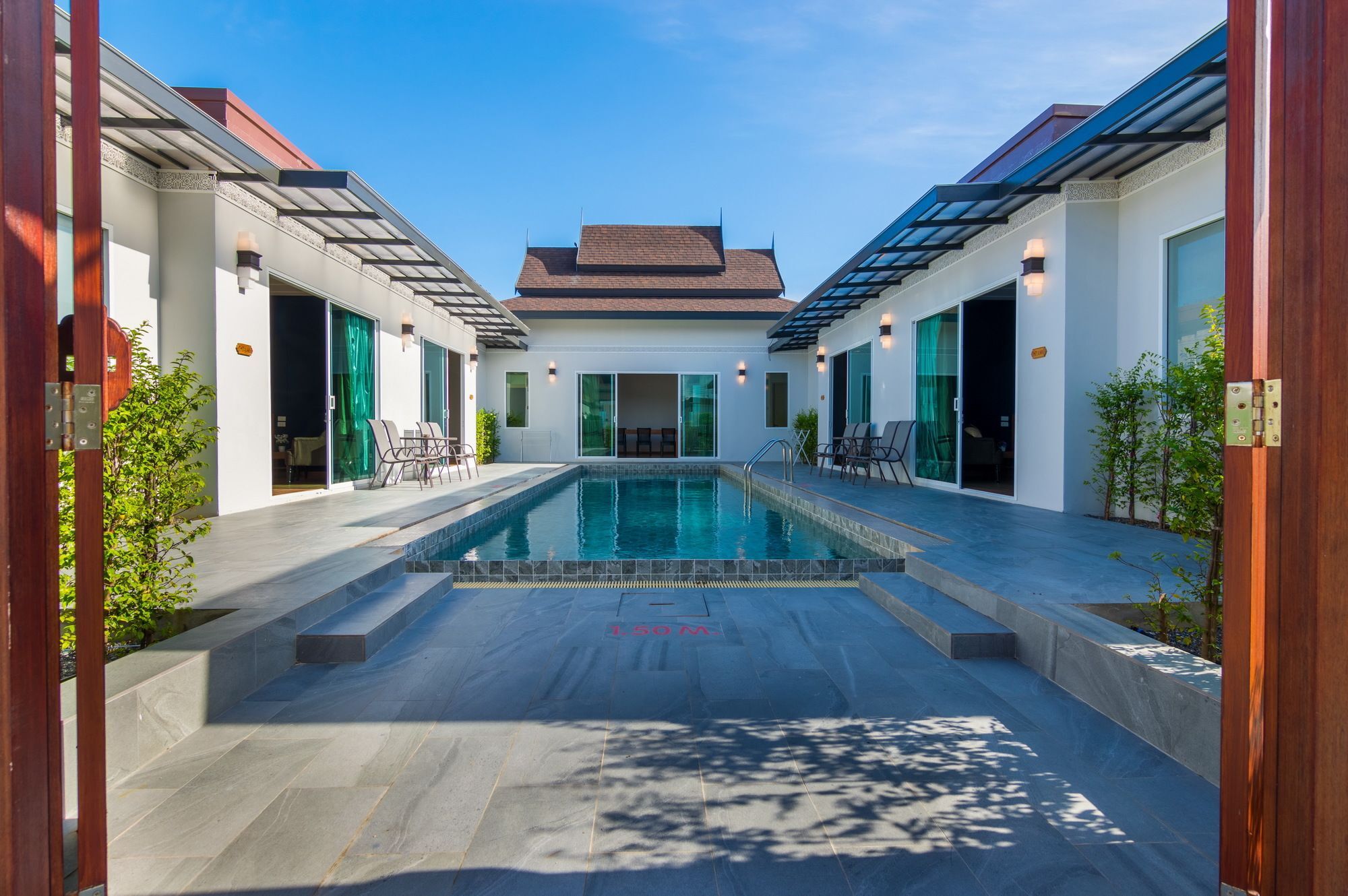 The Orchid Villa Rawai Экстерьер фото