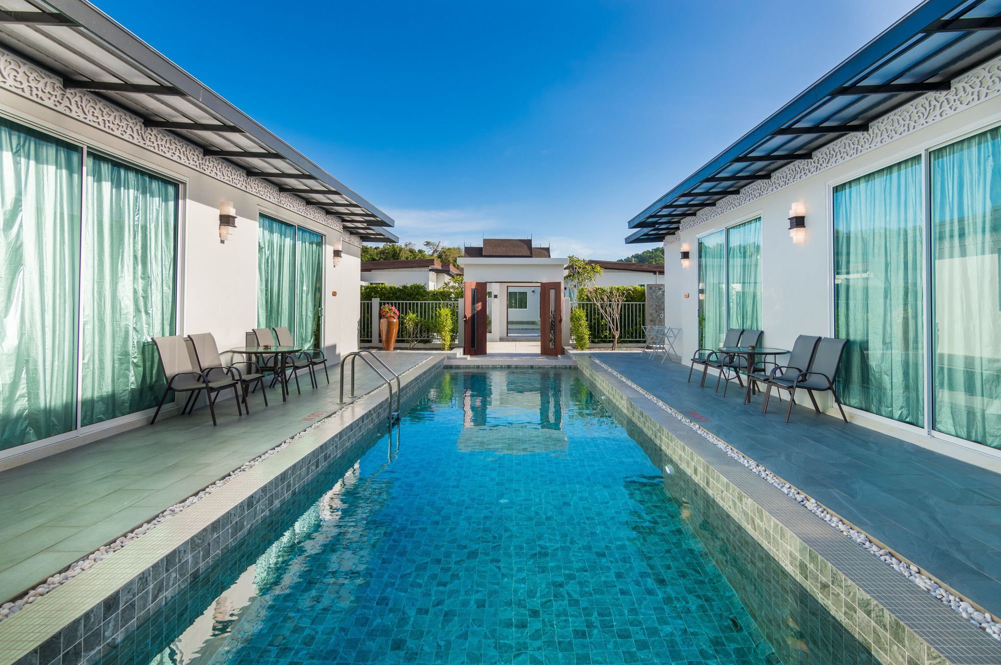 The Orchid Villa Rawai Экстерьер фото
